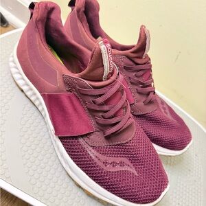 Saucony Women's Burgundy Sneakers